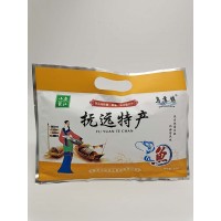 风味小礼包（五香大马哈鱼、五香鲟鱼、香辣大马哈鱼、香辣鲟鱼、香辣小白鱼、香辣鲢鱼）210g/袋