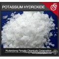 低价！白色片状氢氧化钾90%