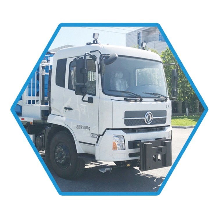 液体融冰液洒布车