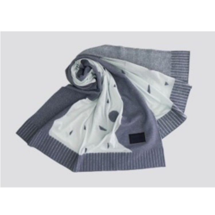 0035 mountain&moon-gray